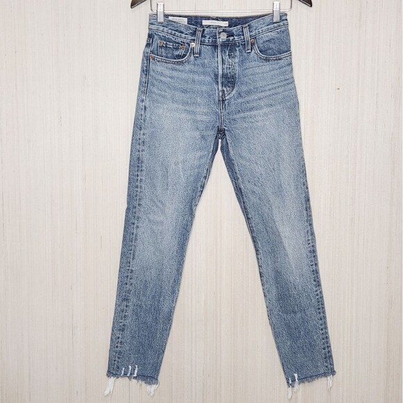 Levi's Premium Wedgie Fit Denim Jeans Blue Raw Hem High Waist Ankle Women's 24 - Picture 1 of 11